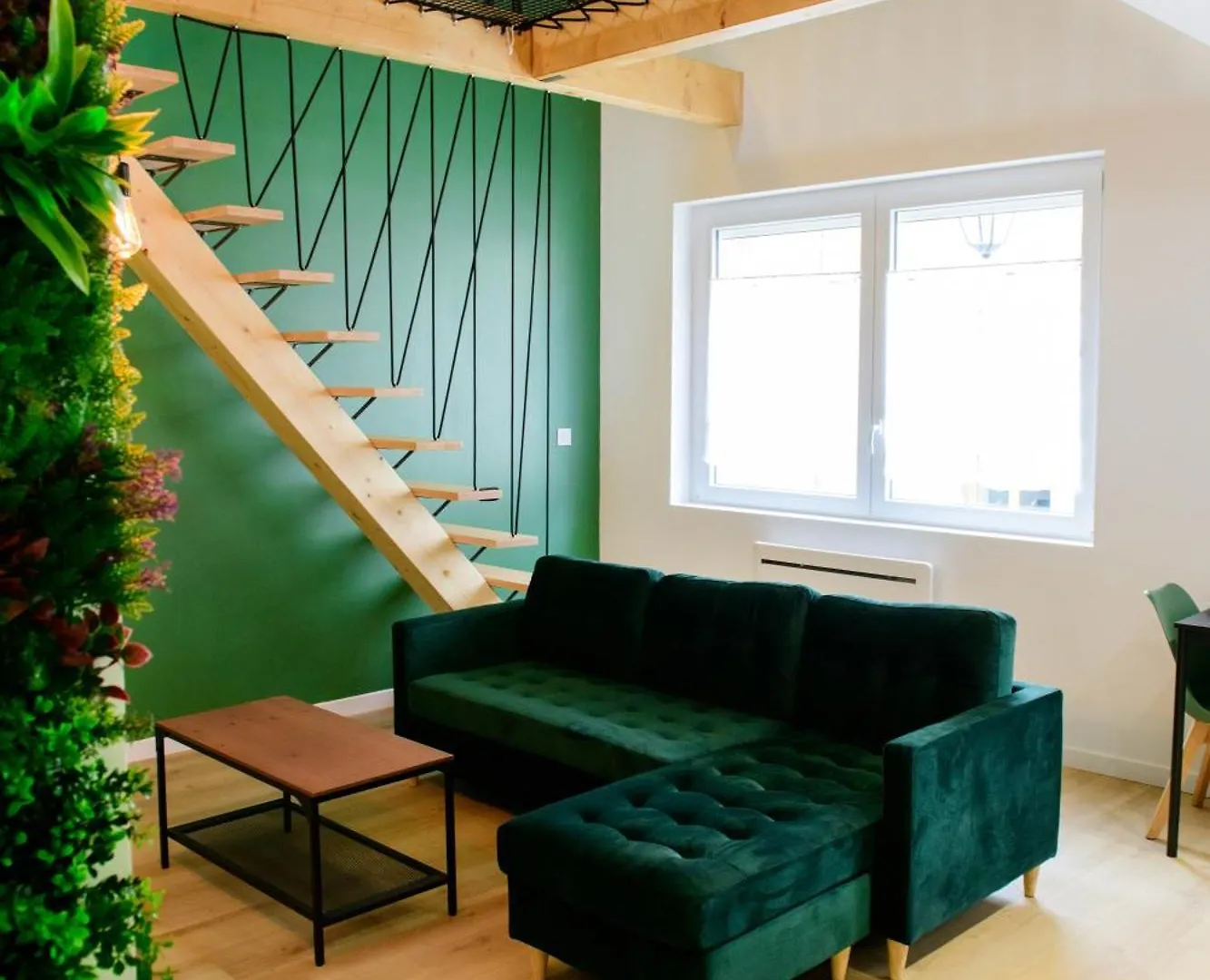 La Suite Oasis By Primo C0Nciergerie Sury-le-Comtal 0*,